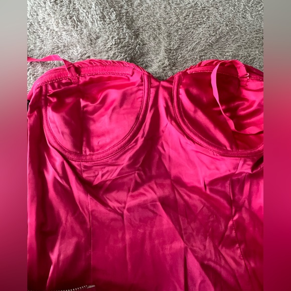 bebe Vibrant Pink Lace bustier top - Picture 6 of 8
